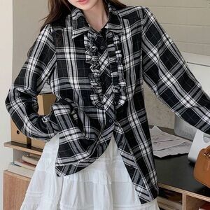 Converse Black and White Plaid Button Down Shirt